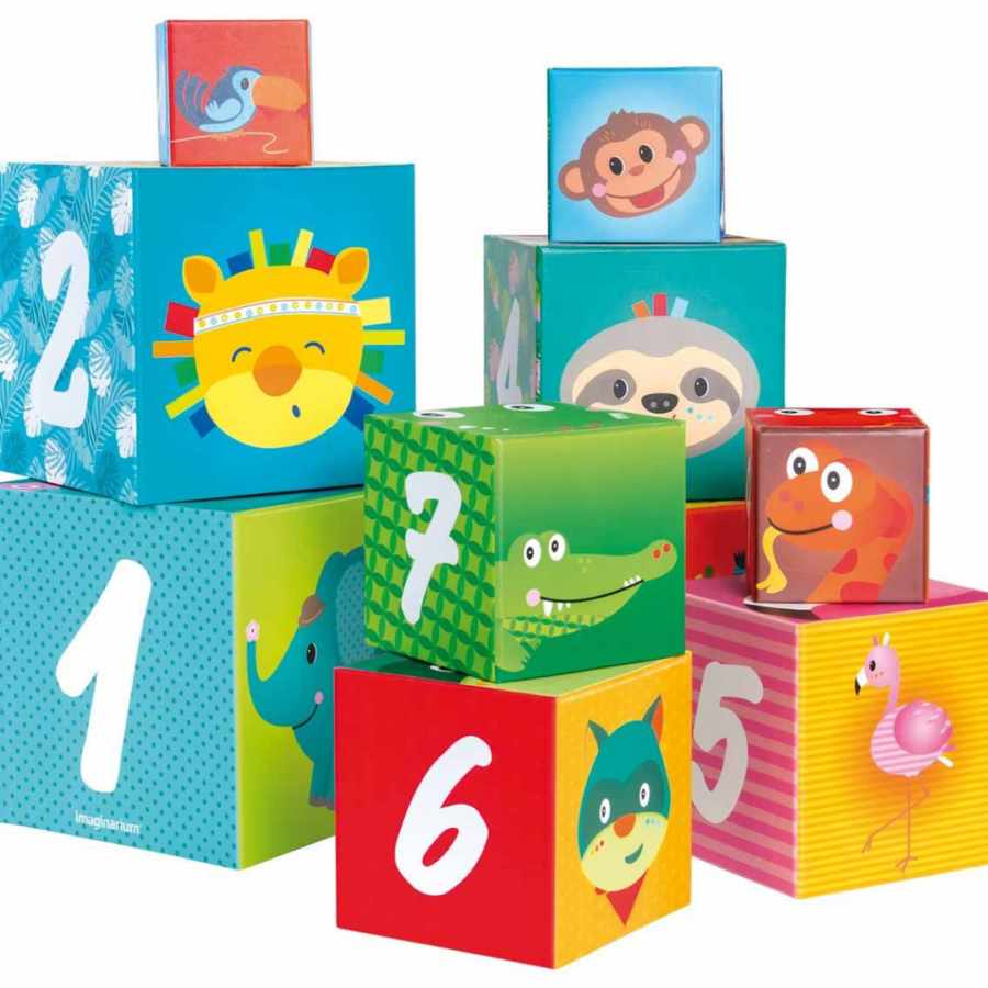 Cubes à empiler pour bébé coloré et avec des chiffres