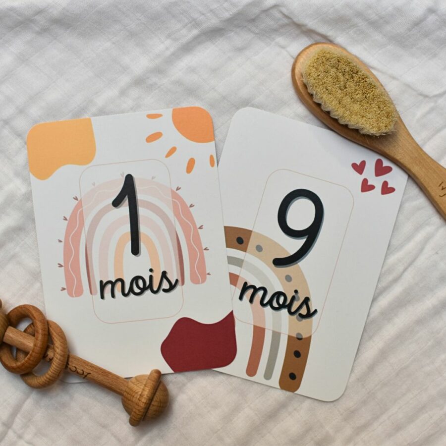 Carte étape bébé de 1 mois à 1 an